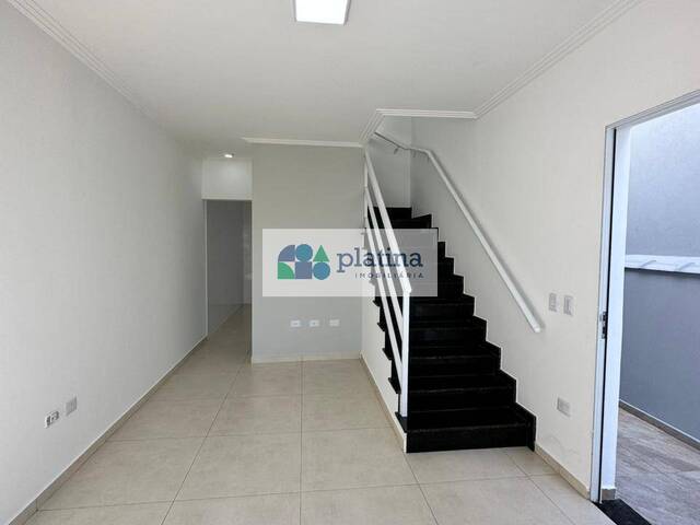 Sobrado para Venda em Itaquaquecetuba - 4