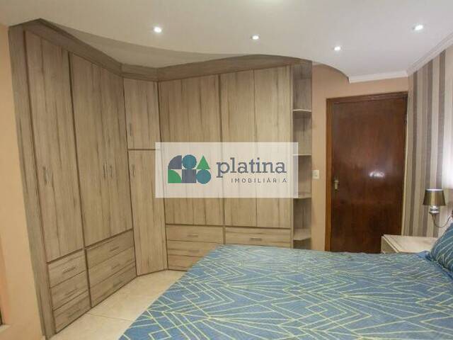 Sobrado para Venda em Guarulhos - 5