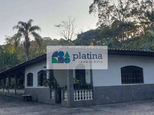 #98 - Chácara para Venda em Arujá - SP